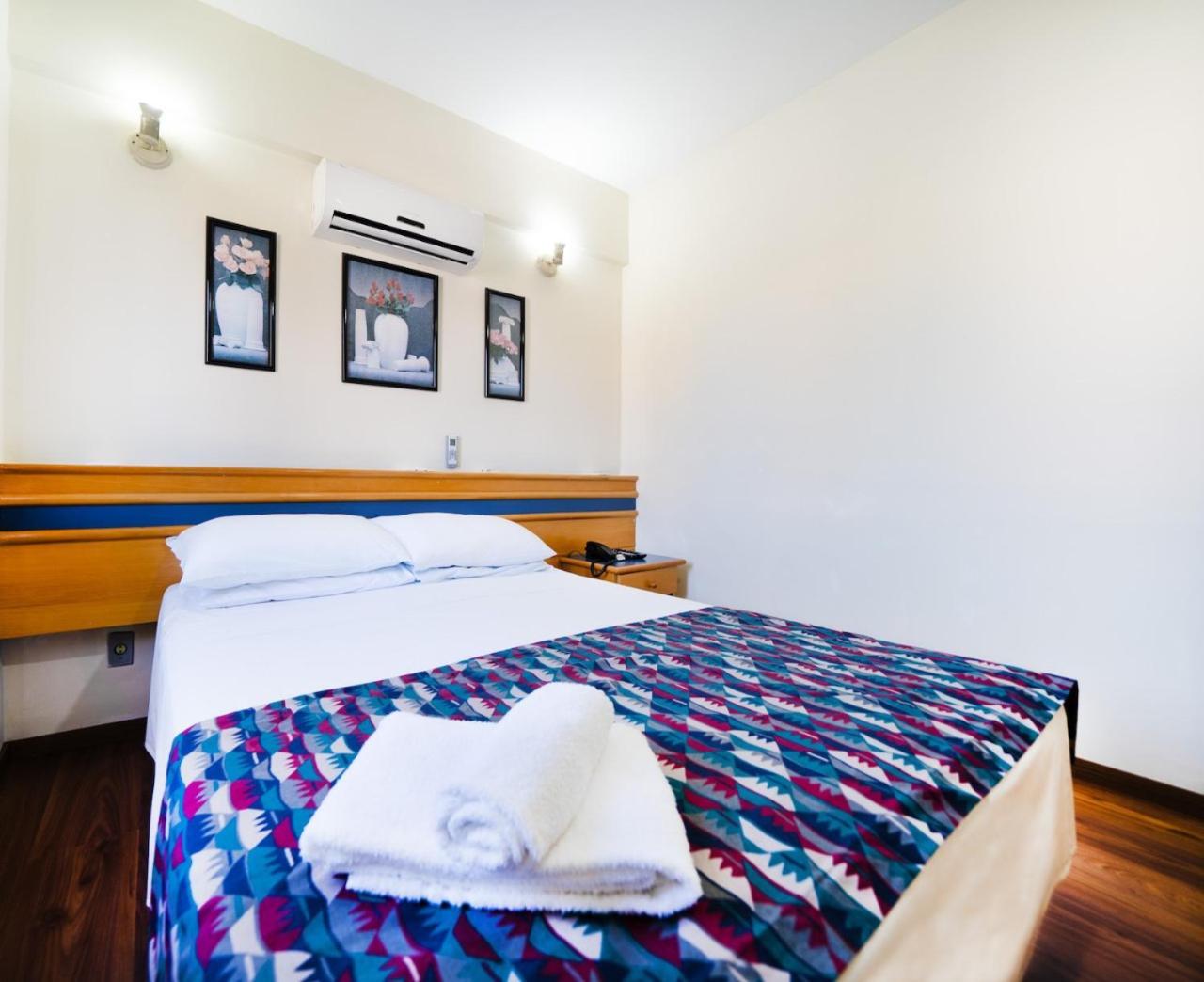 Itapetinga Hotel Атібая Екстер'єр фото